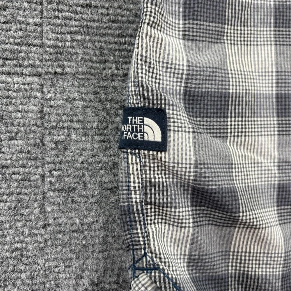 The North Face Mens Gray Plaid Short Sleeve Button Down Shirt Large